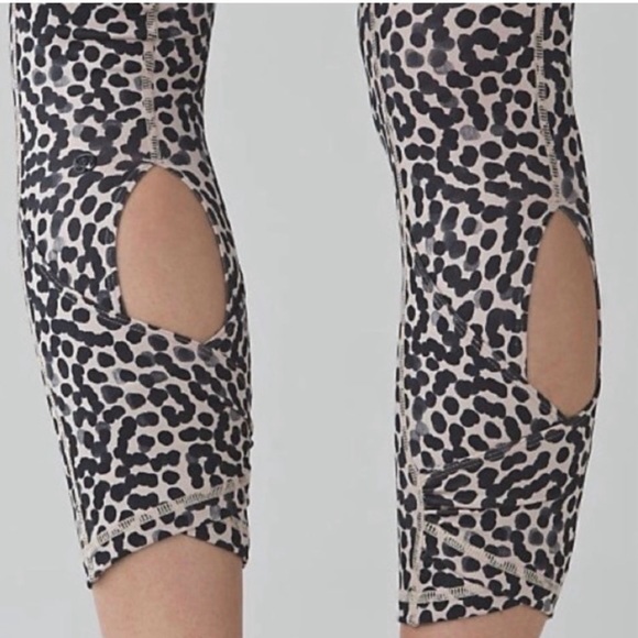 Lululemon Wunder Under Pant Dance Wide Waistband Leggings Skirt Cover size 4 - Picture 9 of 11